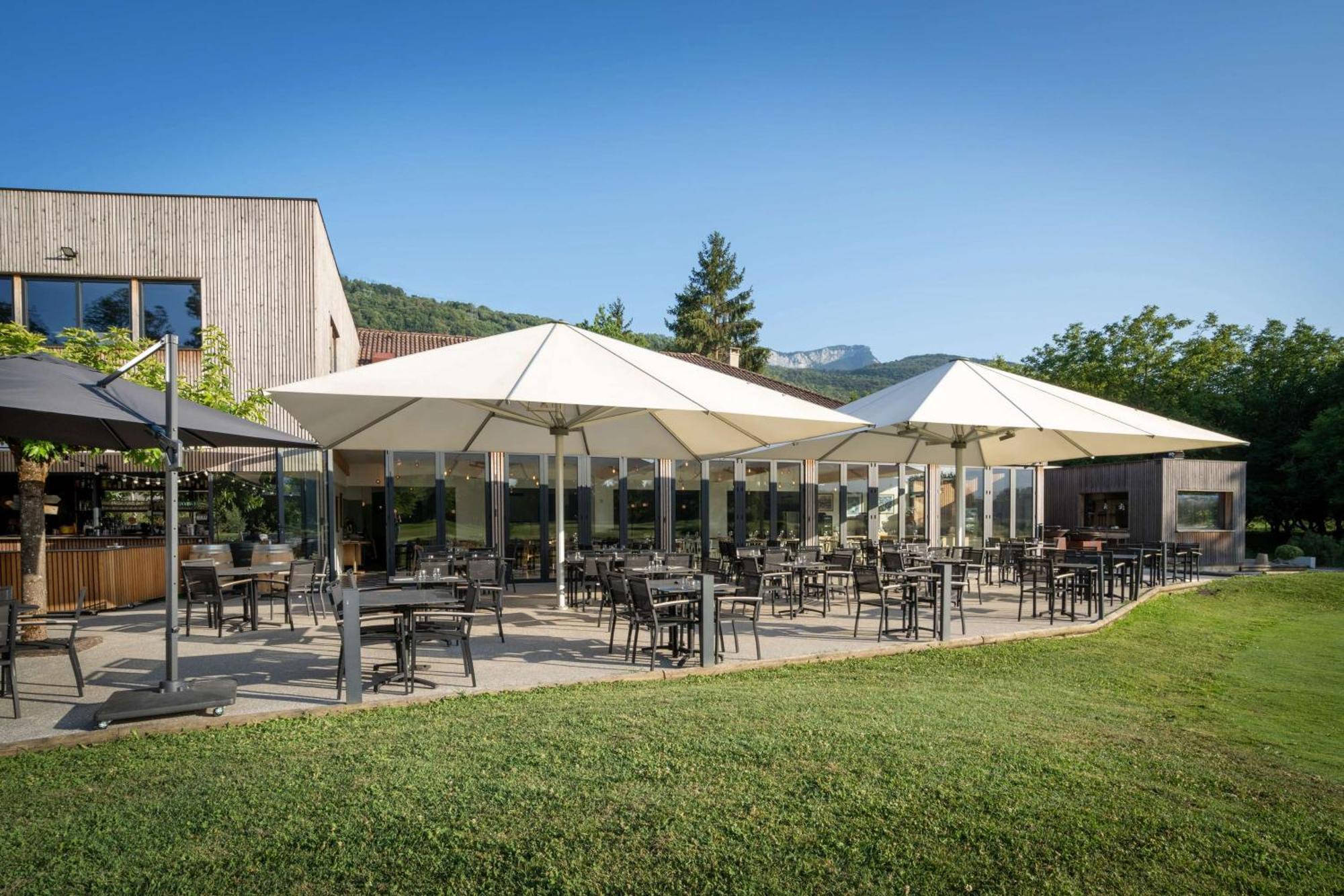 Domaine De Charmeil Saint-Quentin-sur-Isere Exterior photo